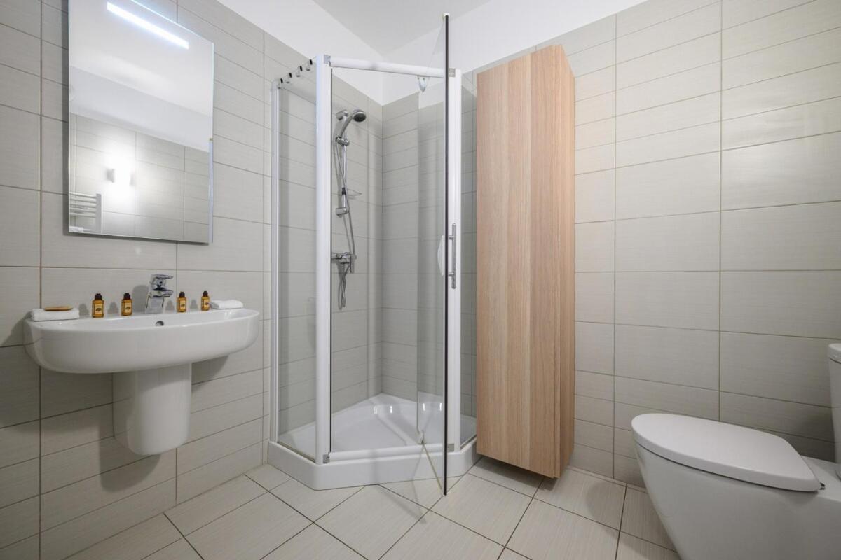 Le Coq Wagner - Garage - Swimming Pool Apartamento Menton Exterior foto
